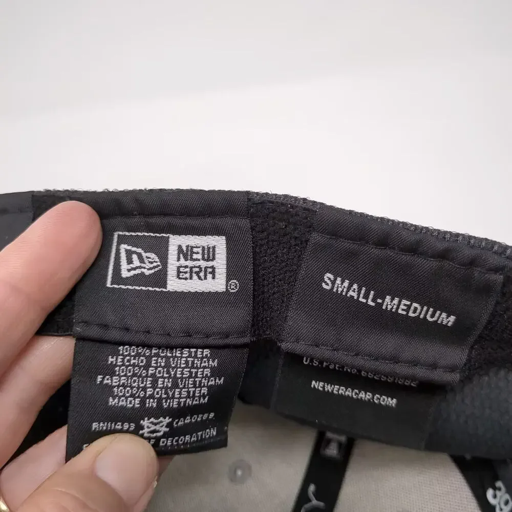 Dallas Cowboys NFL New Era 39THIRTY Gray Black Mesh Back Stretch Fit Hat Size M
